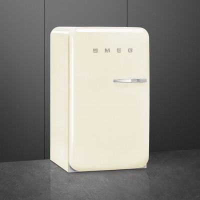 Smeg FAB10LCR5  frigorífico crema independiente h 96 cm