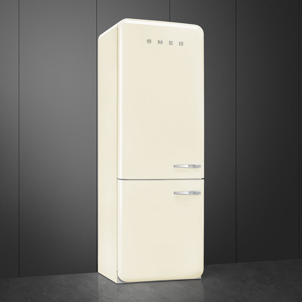 Smeg style store fridge freezer