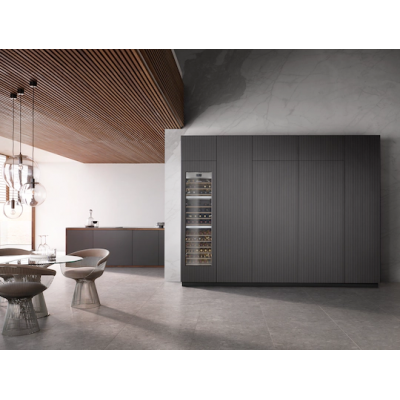 Miele kwt 2612 vi Mastercool wbudowana piwniczka na wino z panelem 212 cm