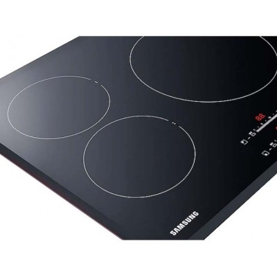 Samsung nz84f7nb6ab plaque à induction 80 cm vitrocéramique noire