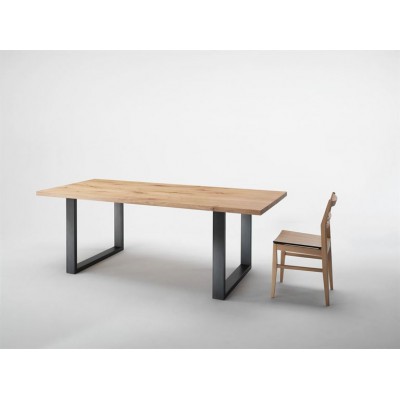 Conarte   Modern table solid oak U-shaped legs in iron