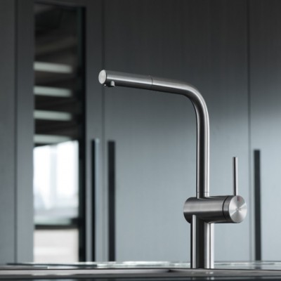 Kwc 10.231.053.700fl Mitigeur de niveau sous fenêtre + pomme de douche inox