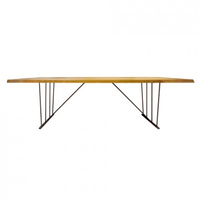 New Port Minimal table in handcrafted solid wood + metal legs