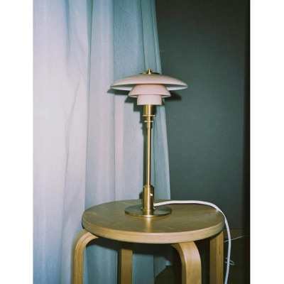Louis Poulsen Ph 2/1 Pale Rose Brass lampe de table table de chevet rose