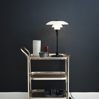 Louis Poulsen Ph 3/2 lámpara de mesa blanca - mesita de noche negra