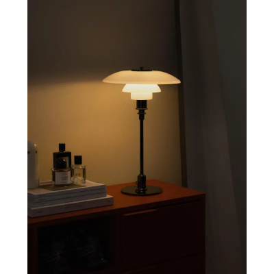 Louis Poulsen Ph 3/2 lampada da tavolo comodino bianco - nero