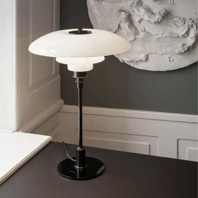 Louis Poulsen Ph 3½-2½ Lámpara de mesa de cristal blanco - negro