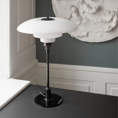 Louis Poulsen Ph 3½-2½ Lampe de table en verre blanc - noir