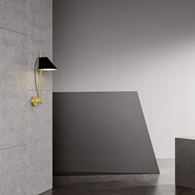 Louis Poulsen Yuh wall lamp black brass