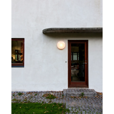 Louis Poulsen Aj Eklipta outdoor wall lamp 35 cm white