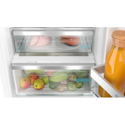 Siemens ki86nadd0 Iq500 Built-in combined refrigerator 56 cm h 177