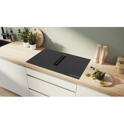 Bosch pvq811h26e induction hob with integrated hood 80 cm black