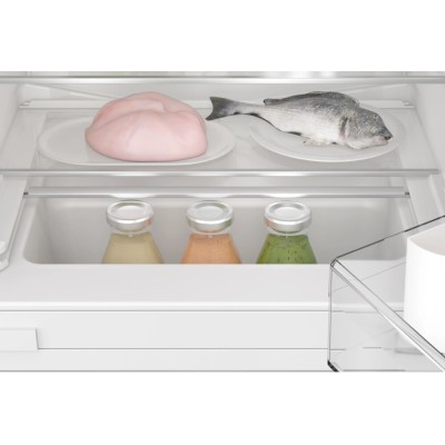 Bosch kur21vfe0 serie 4 frigorifero da incasso sottotop h 82 cm