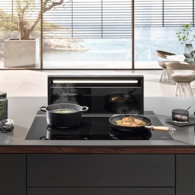 Campana extractora Miele Dad 4941 de tiro descendente negra Levantar 93 cm negra