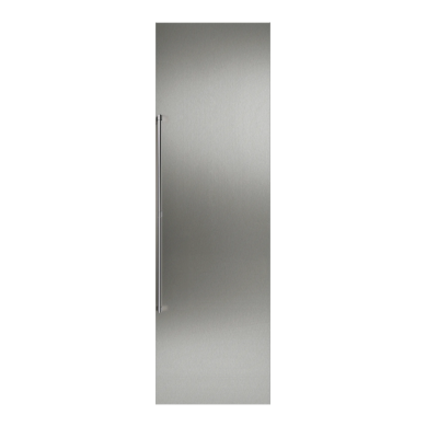 Puerta Gaggenau RA421610 con tirador de acero inoxidable.