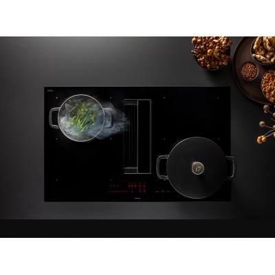 Falmec Zero induction hob with integrated hood 85 cm black glass ceramic