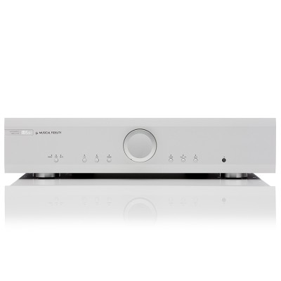 <p>L’M5si si può tranquillamente definire un amplificatore high end. Con i suoi 150W per canale e un’erogazione di corrente senz