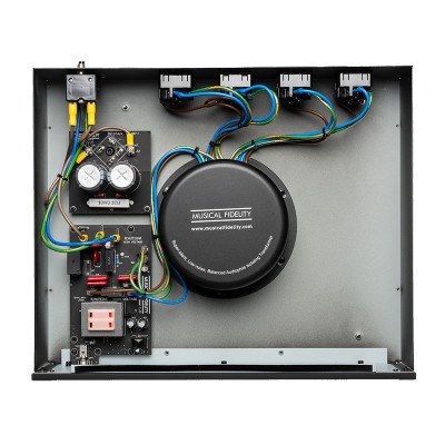 <p><strong>Musical Fidelity: Nuovi condizionatori di rete Serie BPC</strong></p>
<p>Musical Fidelity debutta con i suoi primi f