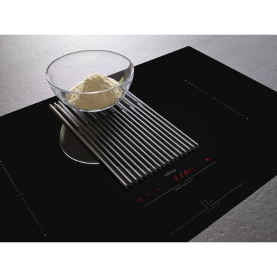 Elica Libra evo bl/a/83 induction hob with integrated hood 83 cm black glass