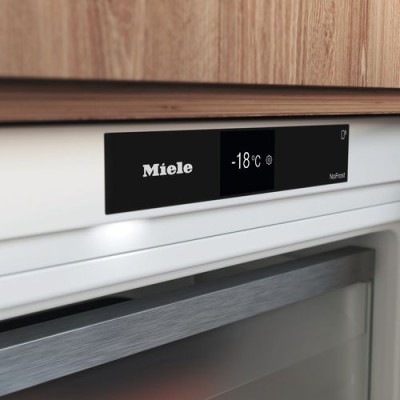 Miele fnus 7040 d built-in undercounter freezer h 82-88 cm