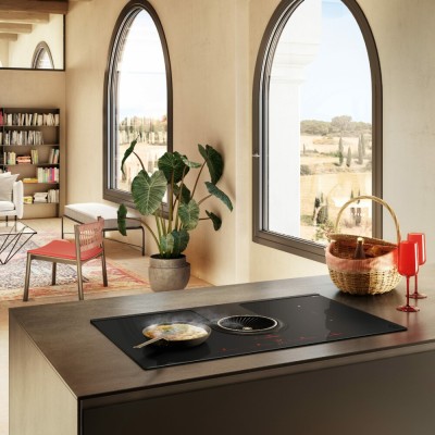 Elica Nikolatesla One HP Evo Bl/A/83 Induction Hob with Integrated Hood 83cm