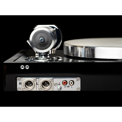 <p>Il nuovo The Classic Reference coniuga raffinatezza tecnica e design di lusso come nessun altro giradischi. Si basa sul The C