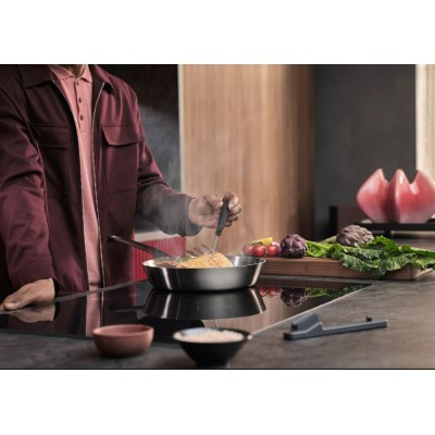 Płyta indukcyjna Aeg pi9000b80 Series 9000 Sensepro 80cm czarna
