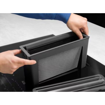 Plaque à induction AEG NCP84C01AZ avec hotte intégrée, 83 cm, revêtement vitrocéramique noir mat