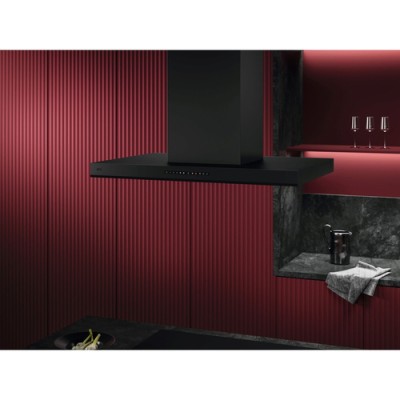 Hotte îlot AEG NDI9791AT Série 9000 Autosense 90 cm noir mat