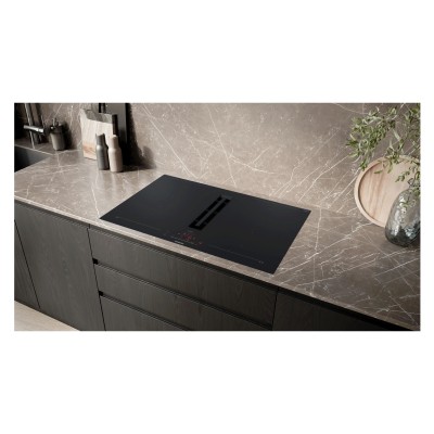 Plaque à induction Siemens EX80BHL26E iQ700 avec hotte intégrée 80 cm noir SL
