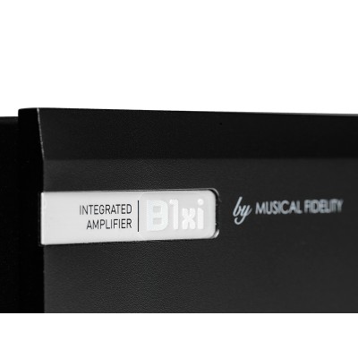 Wzmacniacz zintegrowany Musical Fidelity B1xi klasy A/B w kolorze czarnym