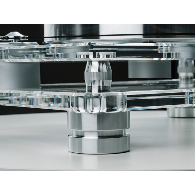 <p>Il Musical Fidelity M6xTT è un giradischi hi-end da 4999 euro con trasmissione a cinghia, controllo elettronico della velocit