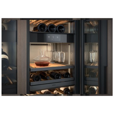 Gaggenau rvw467170 Built-in wine cellar 60 cm h 213 cm, panelable