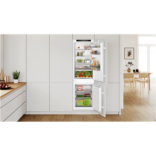 Bosch KIN86VSE0 Frigorifero combinato da incasso Serie 4 177.2 x 54.1 cm cerniera a traino