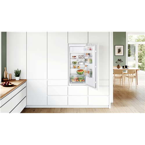 Bosch KIL42NSE0 Frigorifero monoporta da incasso con congelatore Serie 2 122.1 x 54.1 cm cerniera a traino
