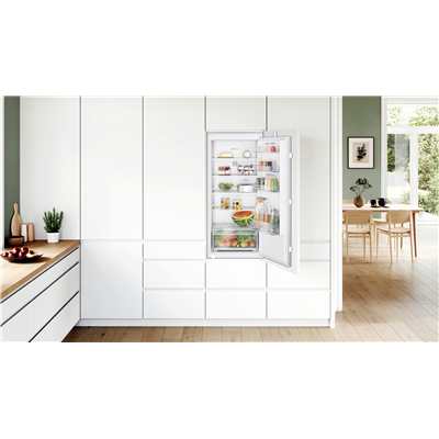 Bosch KIR41NSE0 Frigorifero monoporta da incasso Serie 2 122.1 x 54.1 cm cerniera a traino