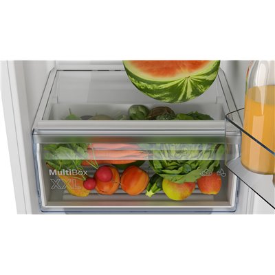 Bosch KIR41NSE0 Frigorifero monoporta da incasso Serie 2 122.1 x 54.1 cm cerniera a traino