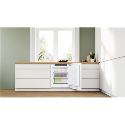 Bosch GUN21ADE0 Congelatore monoporta da incasso Serie 6 82 x 59.8 cm cerniera piatta soft closing