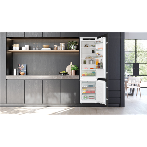 Siemens KI96NNSE0 Frigorifero combinato da incasso iQ100 193.5 x 54.1 cm cerniera a traino